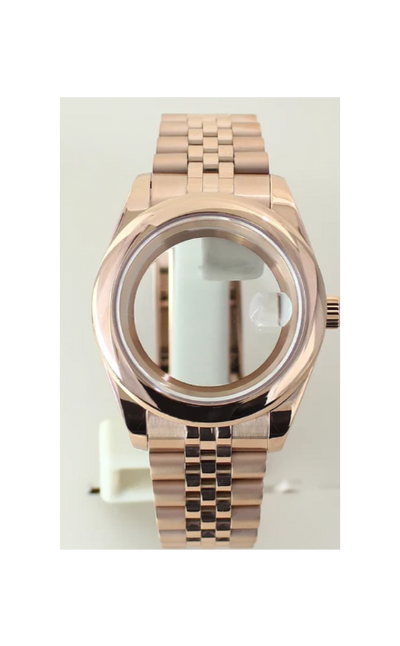 Rose gold jube with smooth bezel